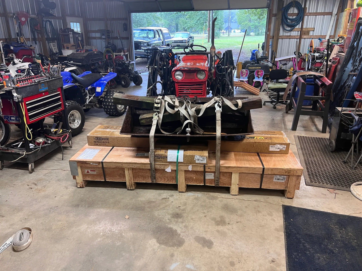 Black Widow ProLift Pneumatic ATV Lift Table | Model BW-PROLIFT-HDXW-ATV | 48" Wide, 105.5" Long | 1,500 lb Capacity | For ATV & Motorcycle Maintenance