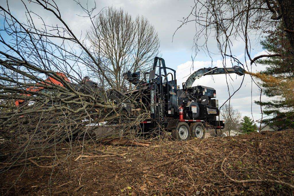 2025 Bandit Drum Style Whole Tree Chipper | Model 2090- Towable | Width 102" inches | Standard Hydraulic Swivel Discharge