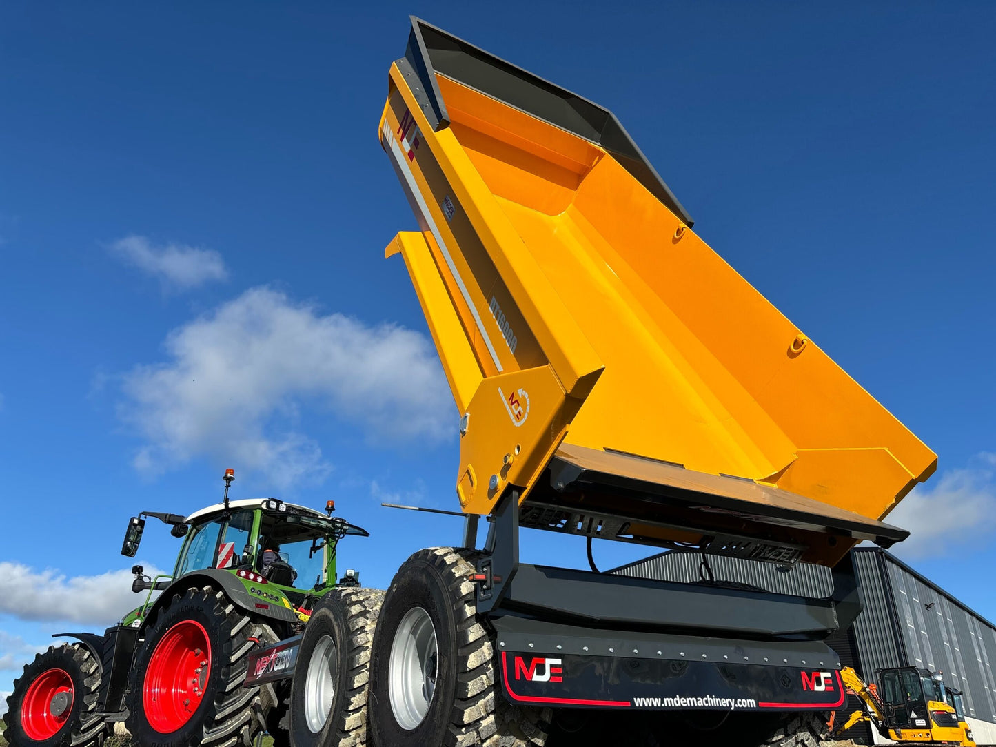 MDE MACHINERY NEXTGEN-X 32,000 LBS-40,000 LBS DUMP TRAILER FOR TRACTOR