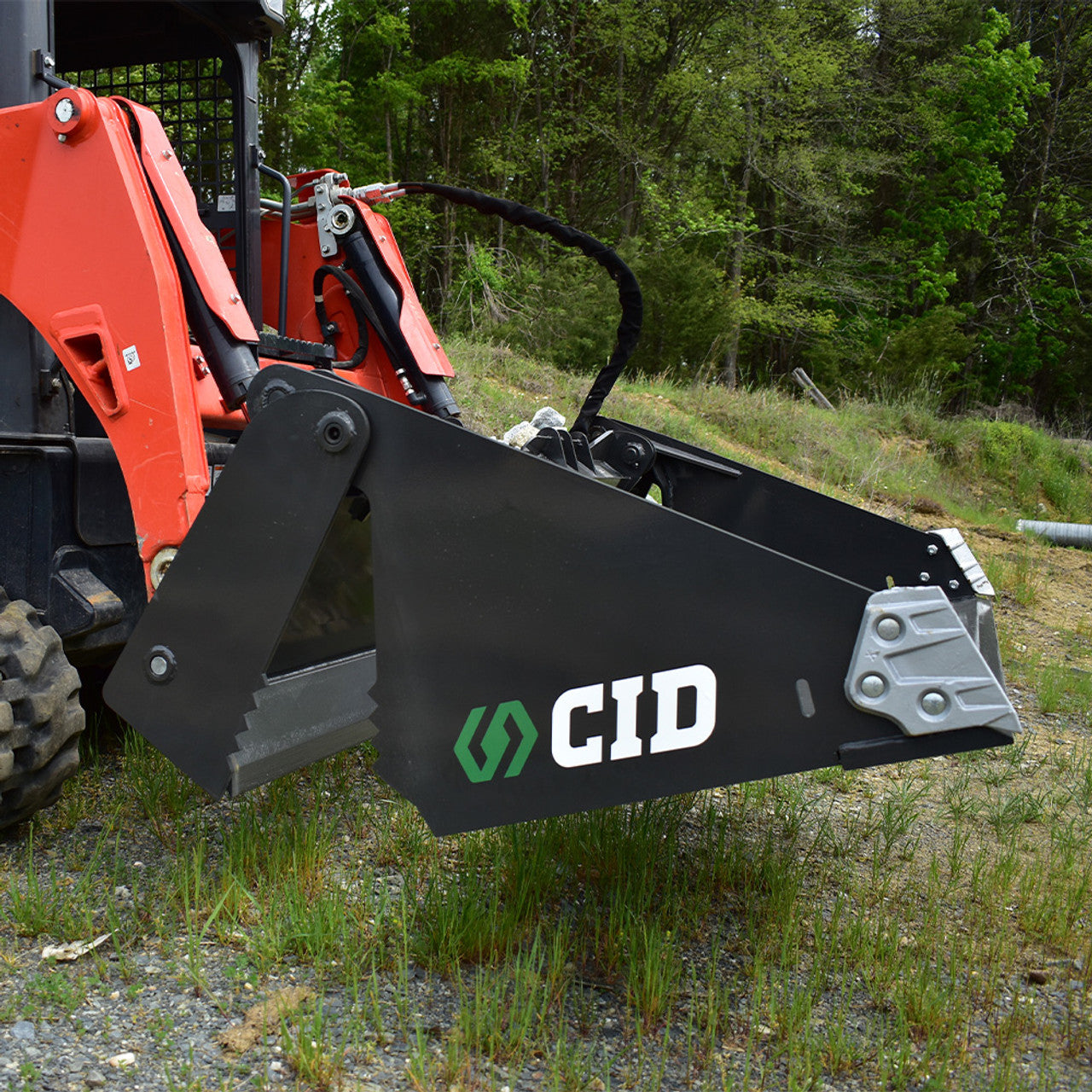 CID 81" & 84" X-TREME DUTY 4 IN 1 BUCKET ATTACHMENT FOR SKID STEER