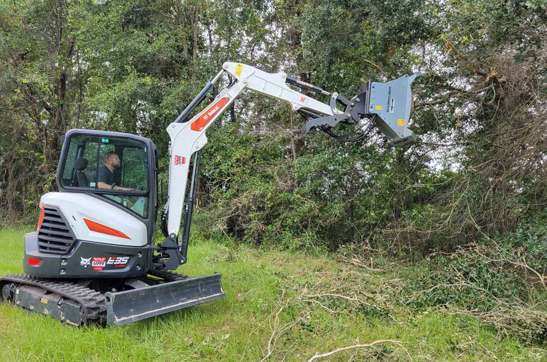 Baumalight Rotary Brush Cutter | Model CXC-530 | Cutting Width 30" | Machine Size 3-11 Tons | For Excavators