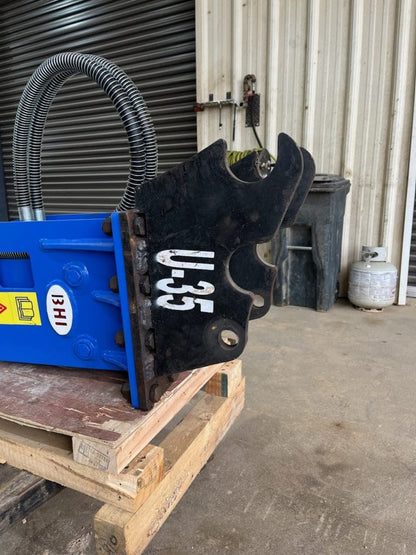 HydroRam HK30 Hydraulic Hammer | Overall Length 58.8" | For 2.8-4.2 Ton Mini Excavators
