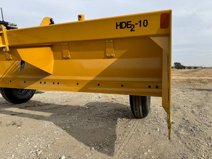 Apache Henke Buffalo 12' Estate II & Feedyard Scraper | Working Width 12' | 100–275 HP | For Tractors