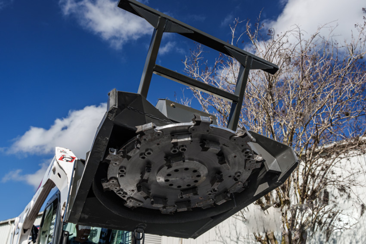 McLaren Industries Forestry Disc Mulcher | Model 60X837X44, 60X837X45, 60X837X60 & 60X837X61 | Disc Size 44" & 60" | 20 To 60 GPM | For Skid Steer