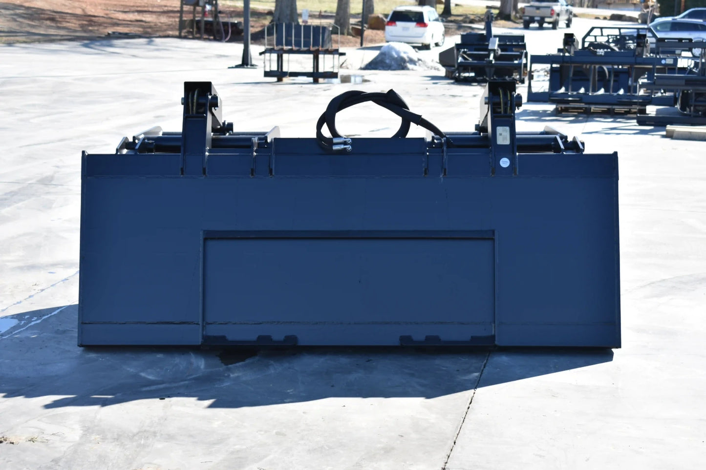 Loflin Fabrication Monster Grapple Bucket | 72" To 96" Width | Hydraulic Flow 44 To 86 GPM | For Skid Steers