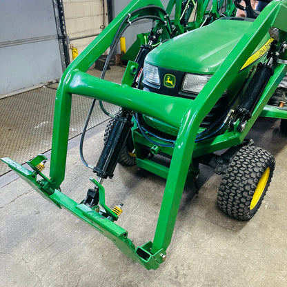 Little Buck Loader, LLC – Little Bull QuikSystem Bundle | No Additional Hydraulics | Horsepower 20–25 HP | For Tractors