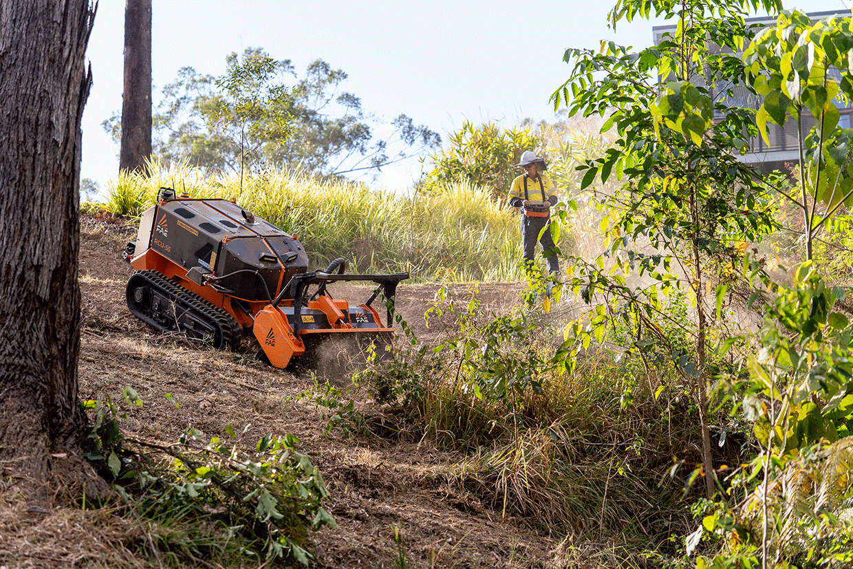 FAE Remote-Controlled Tracked Carrier | Model RCU55 | 56 HP | Up to 55° Slopes | For Forestry