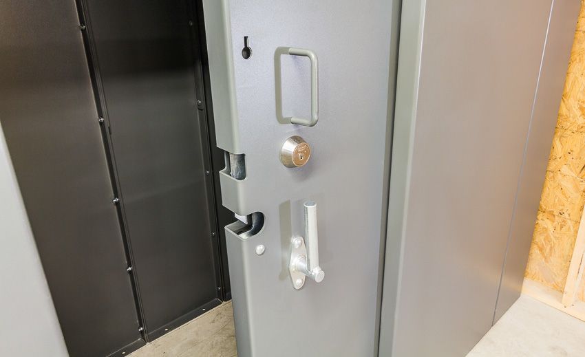 Swisher 6-Person ESP Safety Shelter | Model SR84X039G | 87" External Length | EF5 Tornado Protection | Up to 6-Person Capacity | FEMA & NSSA Certified Safe Room