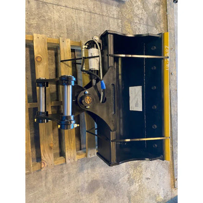 Amulet Tilt Bucket | Model TB Series | Width 36" - 84" | Machine Size 1-40 Ton | For Excavators & Backhoe