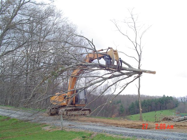 IS ATTACHMENT AR400 STEEL TREE STUMPER AND RAKE FOR 24000 TO 60000 LB EXCAVATOR