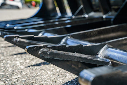 McLaren Industries Extreme Duty Grapple | Model 60X111X72 To 60X111X84 | Width 72" To 84" | 15 To 35 GPM | For Skid Steer