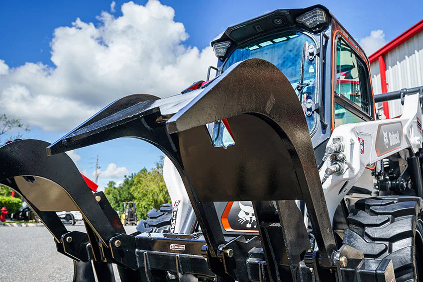 McLaren Industries Extreme Duty Grapple | Model 60X111X72 To 60X111X84 | Width 72" To 84" | 15 To 35 GPM | For Skid Steer