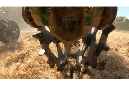 Martin Till FCrusher Closing Wheel | 13.5" Diameter | 9.5 lbs Cast Iron | 40-60 HP | For John Deere, Kinze, Horsch