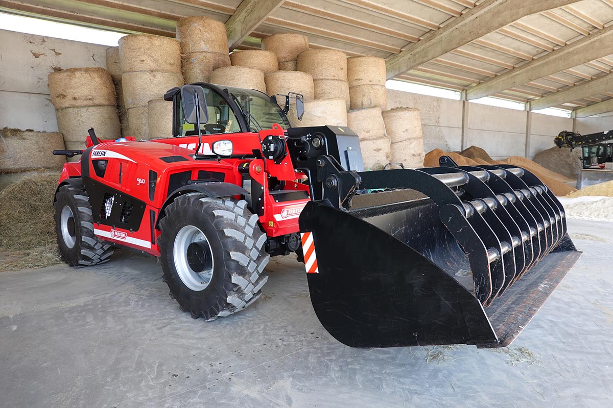 Faresin USA Telehandler | Model FR Heavy Duty Series | Lift Height 29.5–32.8 ft | Engines 74–134 HP | Capacity 12,000–14,000 lbs | For Construction & Agriculture