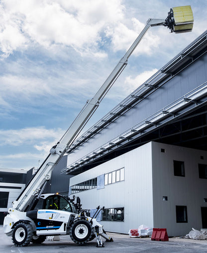 Faresin USA Full Electric Telehandler | Model Big Range FR Series | Lift Height 44.6–53.8 ft | Capacity 8,400–9,000 lbs | For Construction & Agriculture