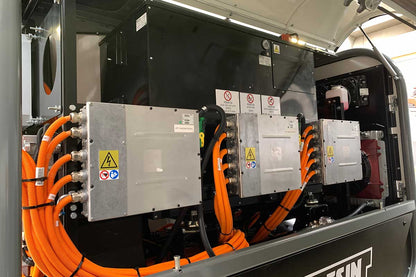 Faresin USA Leader PF Full Electric | Model PF Series | Capacity 388–848 ft³ | Battery 91.3–137 kWh | For Sustainable Farming & Livestock Nutrition