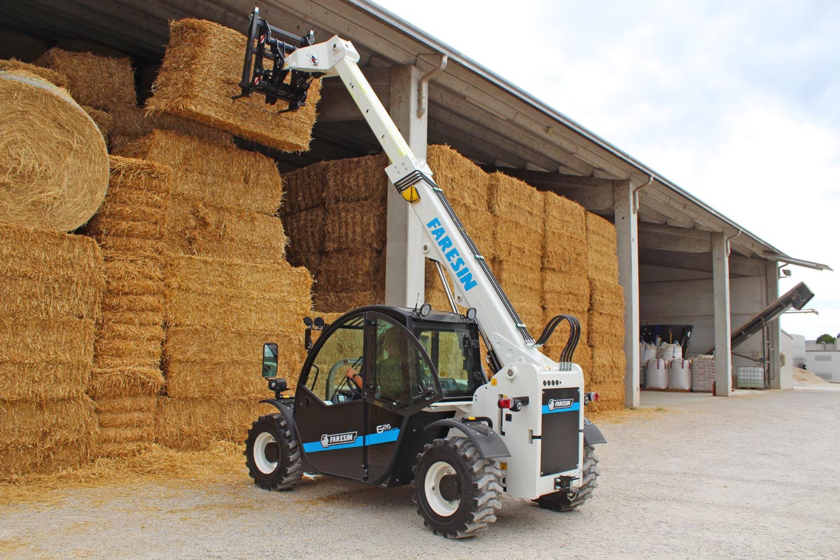 Faresin USA Full Electric Telehandler | Model Small Range 6.26 | Lift Height 19.7 ft | Battery 24–43 kWh | Capacity 5,732 lbs | For Construction & Agriculture