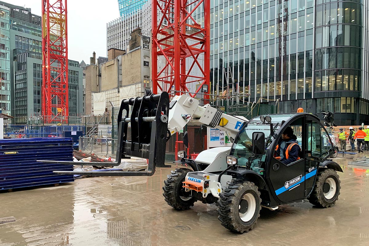 Faresin USA Full Electric Telehandler | Model Small Range 6.26 | Lift Height 19.7 ft | Battery 24–43 kWh | Capacity 5,732 lbs | For Construction & Agriculture