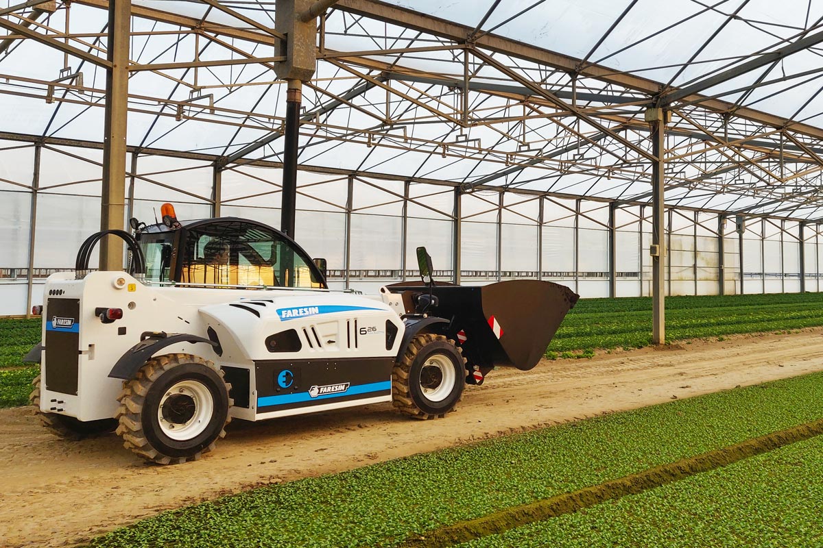 Faresin USA Full Electric Telehandler | Model Small Range 6.26 | Lift Height 19.7 ft | Battery 24–43 kWh | Capacity 5,732 lbs | For Construction & Agriculture