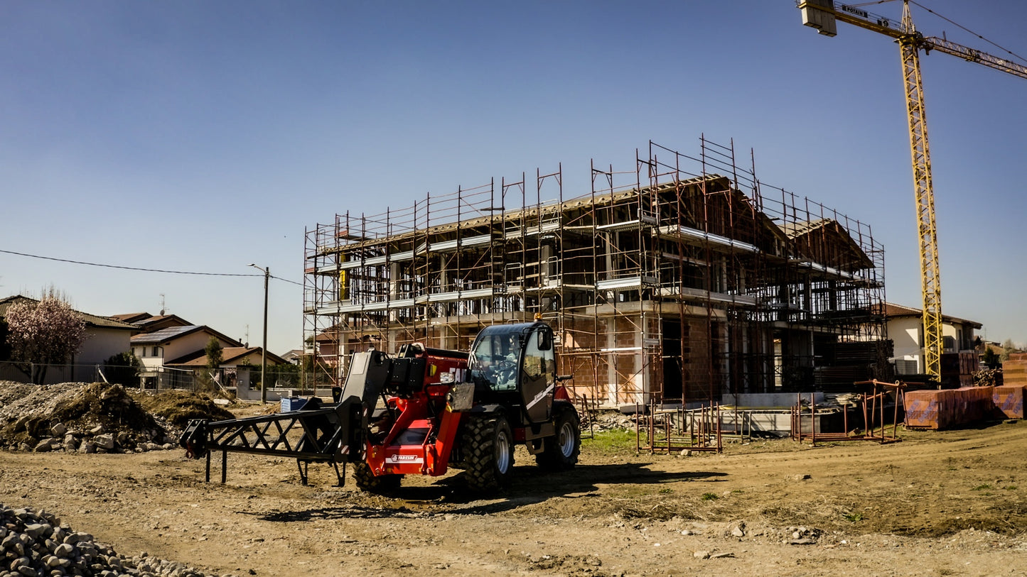 Faresin USA Telehandler | Big Range FR Series | Lift Height 44.6–53.8 ft | Engines 74–134 HP | Capacity 8,800–9,900 lbs | For Construction & Agriculture