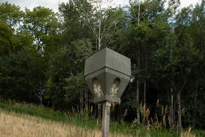 Bank Outdoors Haybank Hay Feeder | Model HB300 | Capacity 1‑Bale | Elevated Gravity Feed System | 4 Feed Ports | For Deer, Horses & Livestock