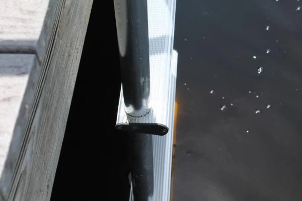 RIO MARINE CUSTOMS | 3-Step Big Foot Ladder | Model LD3BF | 18 5/8" W x 36" H | 3¼" Grooved Rungs | Universal Dock & Seawall