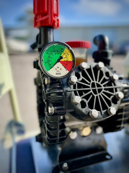 MWE AR45 Soft Wash Pump & Gearbox | Flow Rate 11.4 GPM | Maximum Pressure 290 PSI