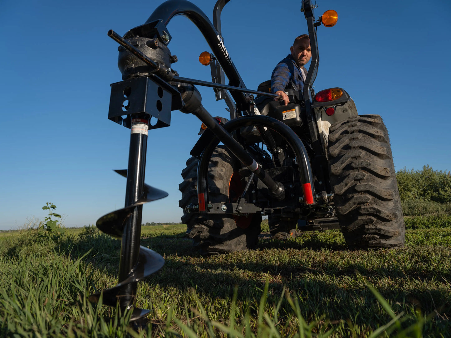 Ignite Attachments 3-Point Auger & Post Hole Digger | 6"/9"/12" Bits | Up to 12-Inch Diameter | 20-45 HP | For Tractors