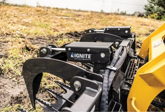 Ignite Attachments Root Grapple | Width 67.9" | Grapple Width 67.1" | Hydraulic Flow 15-25 GPM | For Skid Steers