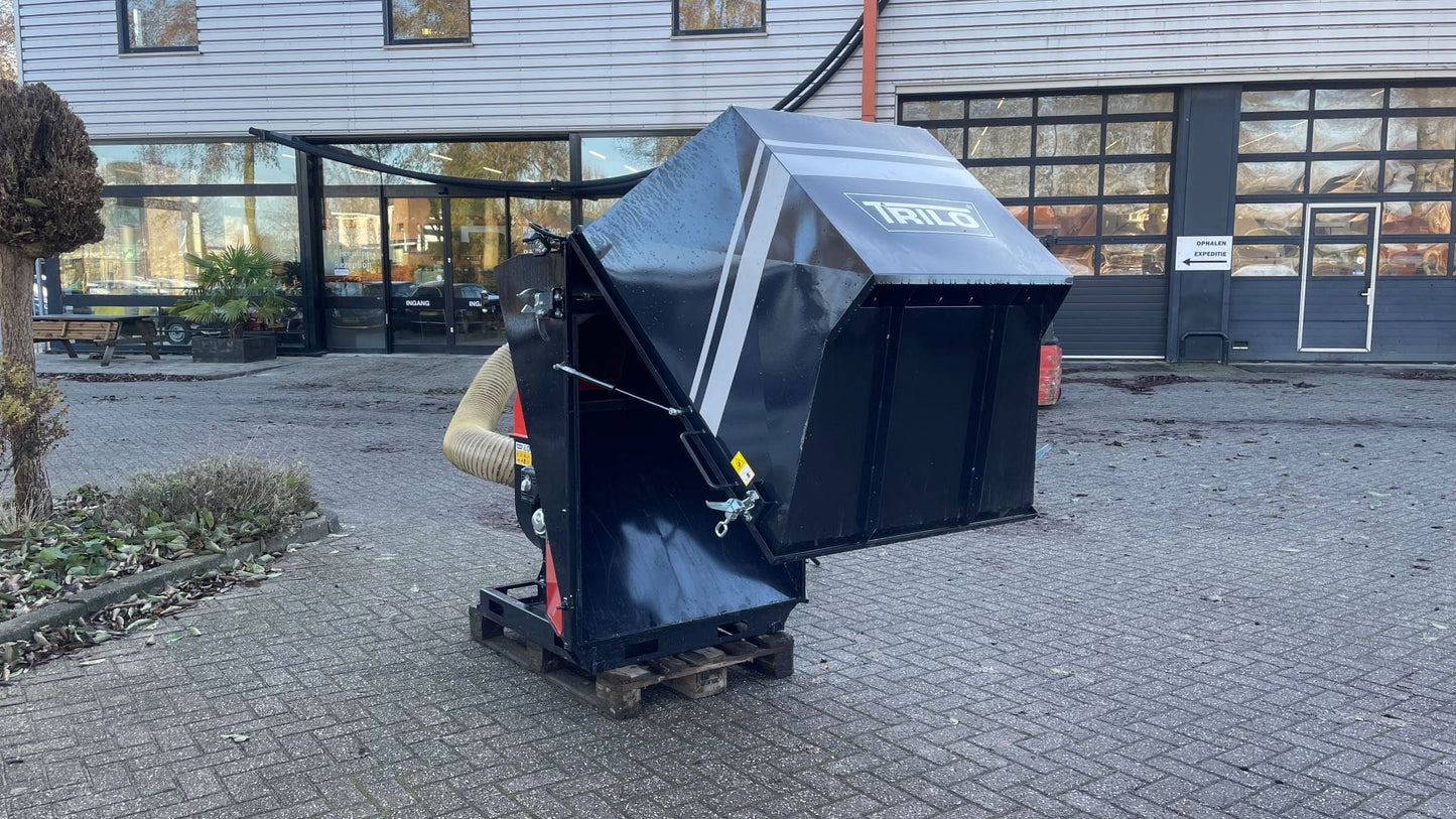 TRILO Vacuum Debris Loader | Model T1 (Ex Demo, 2019) | Width 150 cm (59 in) | Skid‑mounted utility‑bed hopper | Horsepower 11 HP | For UTVs