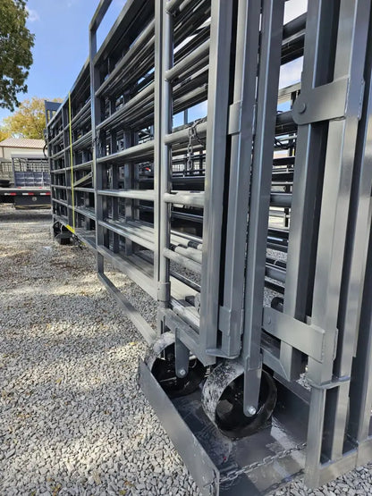 Palco Hydraulic Portable Corral | Model Portable Corral | 100 Cows | Ranch Facilities