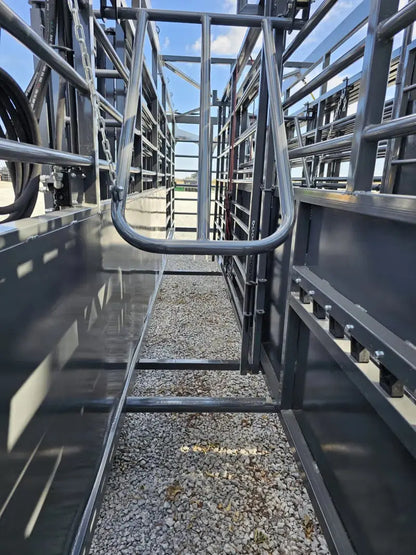 Palco Hydraulic Portable Corral | Model Portable Corral | 100 Cows | Ranch Facilities