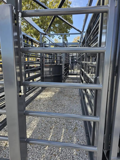 Palco Hydraulic Portable Corral | Model Portable Corral | 100 Cows | Ranch Facilities
