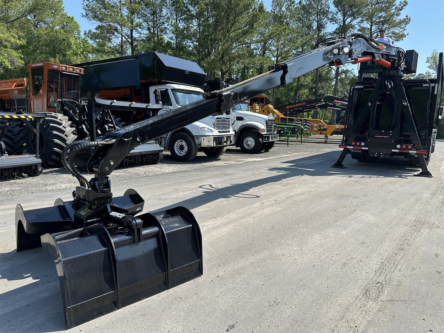 2025 MACK GRANITE 84FR | 505 HP | GRAPPLE TRUCK