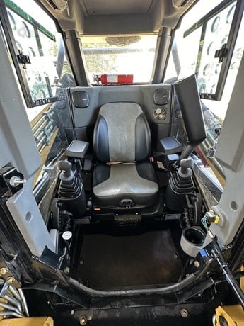 ASV Skid Steer with Mulcher | 2022 Model POSI-TRACK RT135F | Cutting Width 70" | 50 GPM | 135 HP | For Forestry Applications