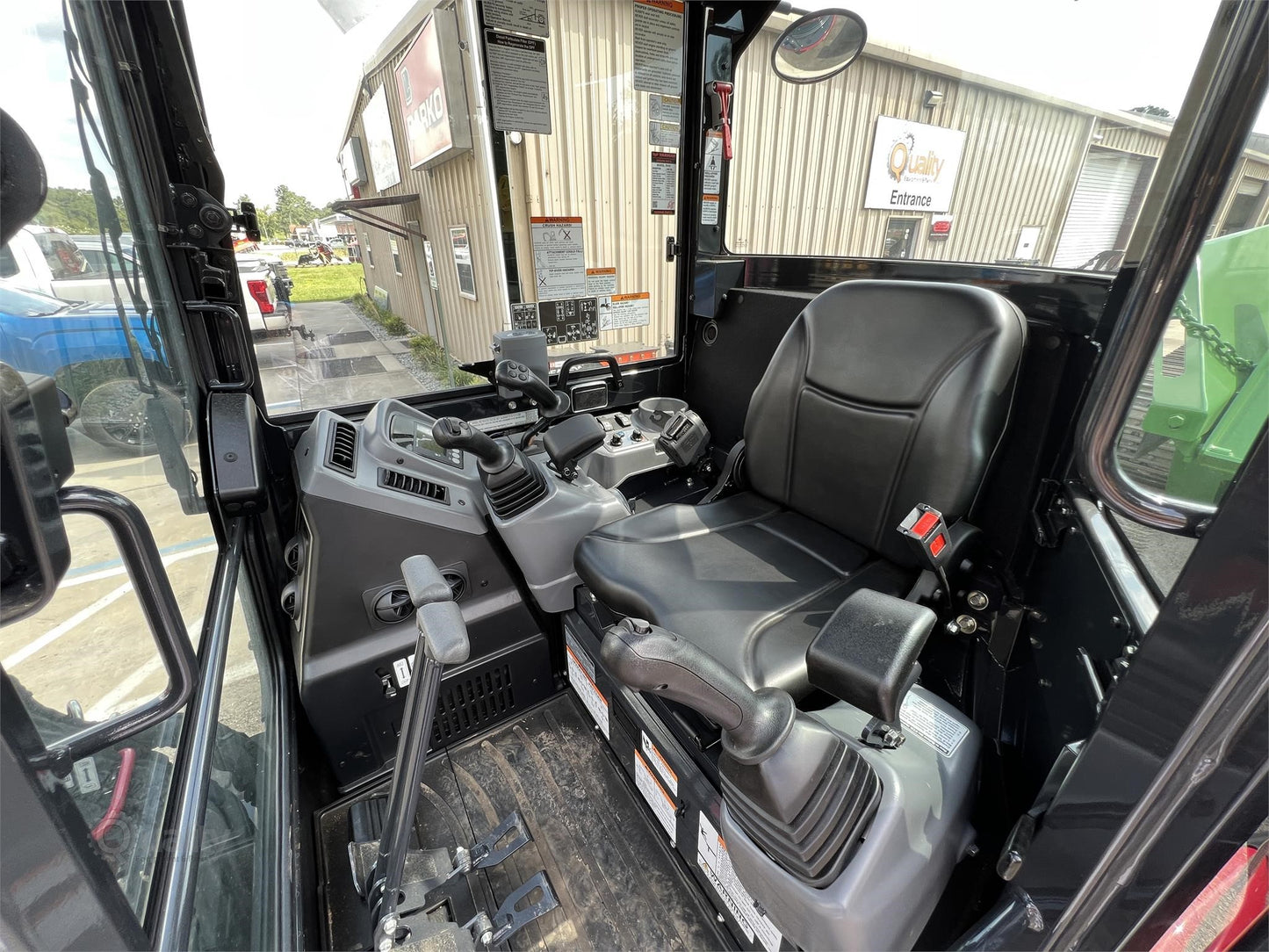 2024 YANMAR SV40-ENCLOSED|39 HP | MINI (UP TO 12000 Ibs) EXCAVATOR