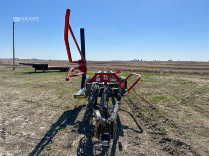 Farm King Round Bale Carrier | Model 1450 | Horsepower 60 HP | Maximum Speed 20 Mph | For Tractors