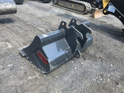 NM Attachments Bucket Smooth Excavator | Model 8DC Series | 36"-54" Attachment Size | Machine Size 7–12 Tons | For Excavator