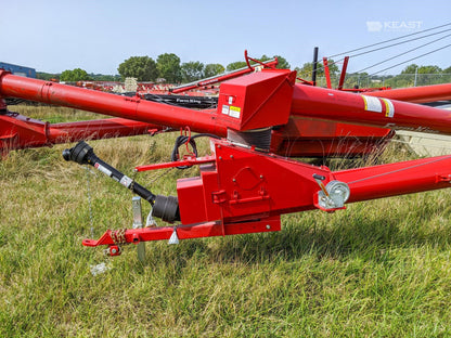 Farm King Back-saver Grain Auger | Model 1070 | Size 10" x 70' | Weight 3,354 Lbs | PTO Horsepower 55 HP | For Tractors