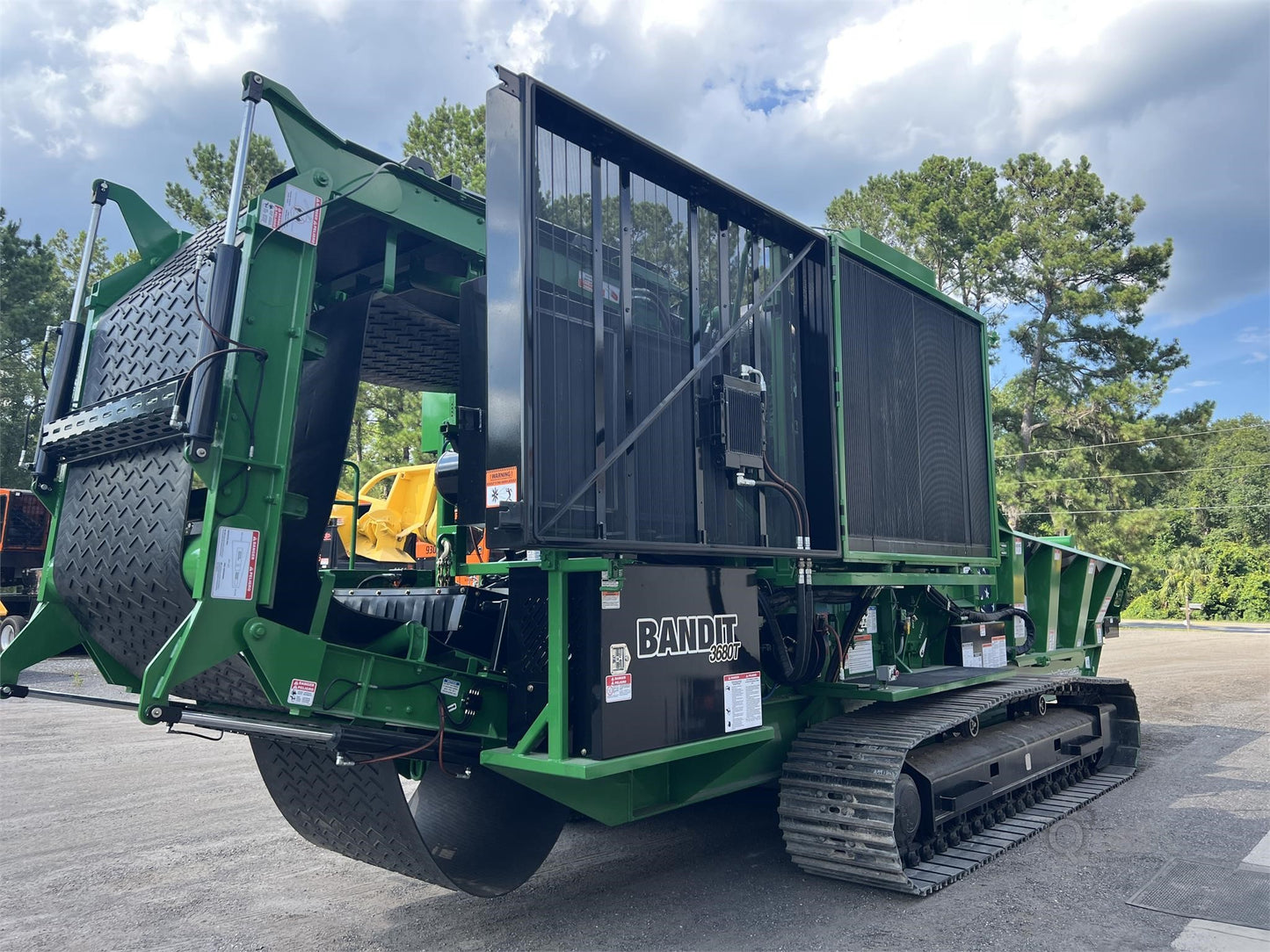 2023 BANDIT 3680TK BEAST RECYCLER | 875 HP | HORIZONTAL GRINDER