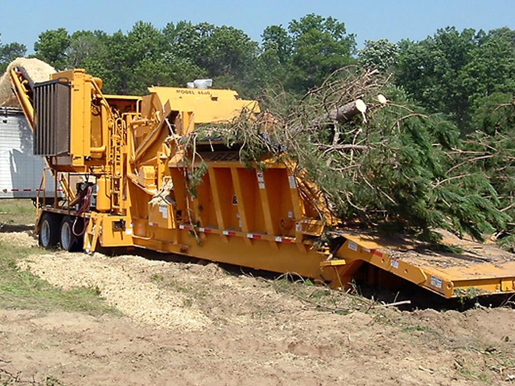 2024 BANDIT 4680XP BEAST RECYCLER | HORIZONTAL GRINDER — TOWABLE / TRACK