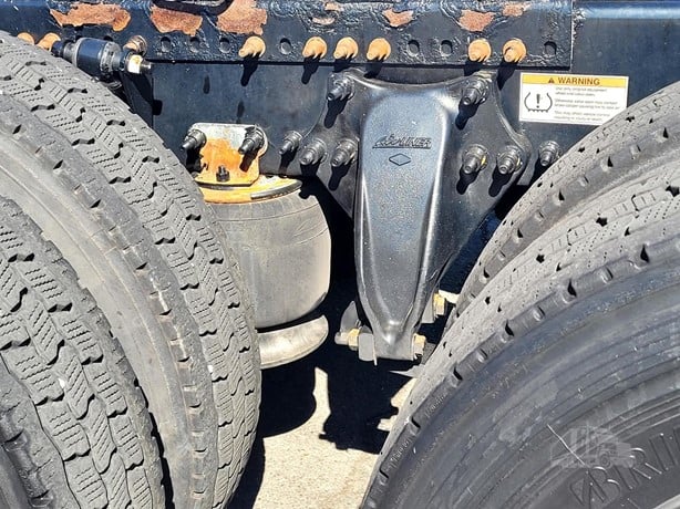 2020 Freightliner Cascadia 126 | Engine Detroit DD15 | Fuel Capacity 200 Gallon | Horsepower 505 HP | USED