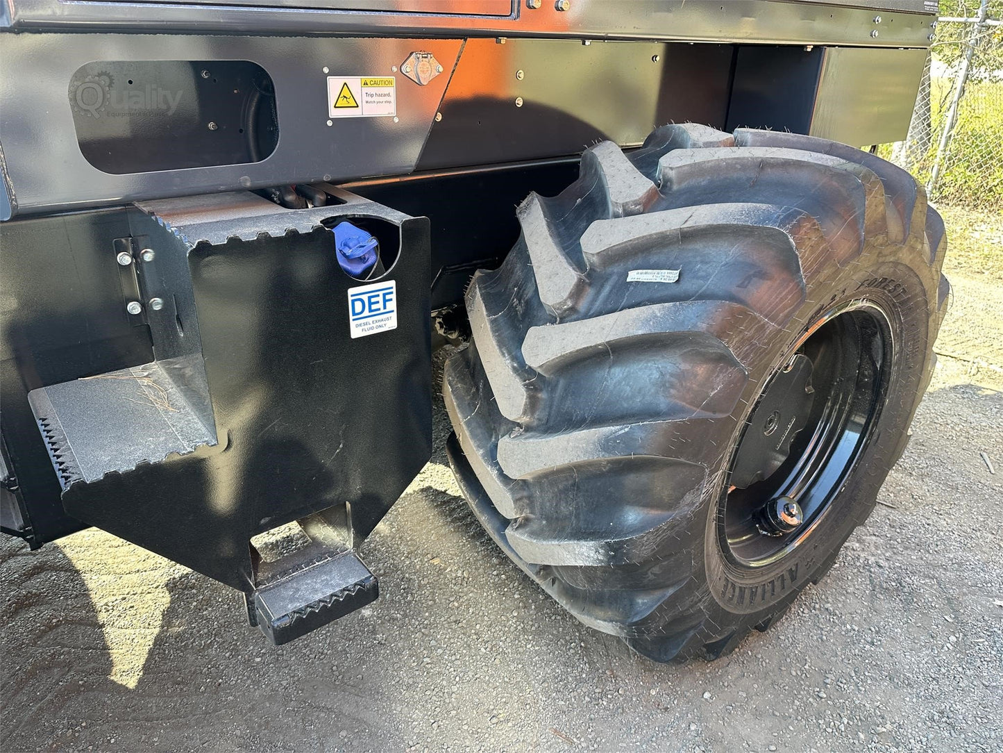 2024 JARRAFF LINEBACKER 4WD BY PARINOTH| WHEEL MULCHERS