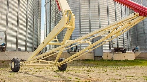 Farm King Back-saver Grain Auger | Model 1050 | Size 10" x 50' | Weight 2,545 Lbs | PTO Horsepower 40 HP | For Tractors