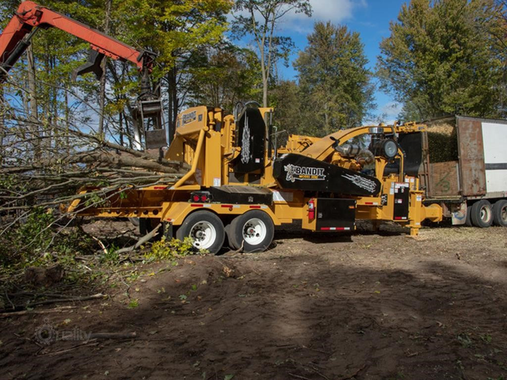 2024 BANDIT 3090 | WHOLE TREE CHIPPER | TOWABLE / TRACK