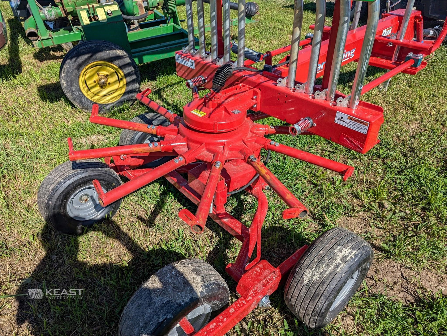 Farm King Rotary Rake | RR-420 Model | Working Width 13.8'  | Weight 1,411  Lbs | For Tractors