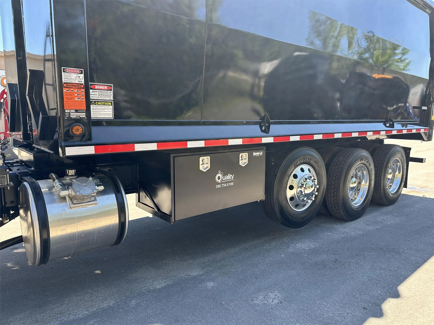 2025 MACK GRANITE 64FR | 445 HP | GRAPPLE TRUCK