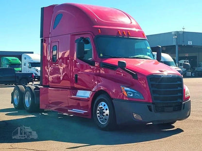 2020 Freightliner Cascadia 126 | Engine Detroit DD15 | Fuel Capacity 200 Gallon | Horsepower 505 HP | USED