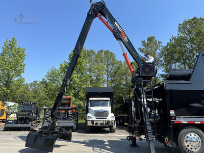 2025 MACK GRANITE 84FR | 505 HP | GRAPPLE TRUCK