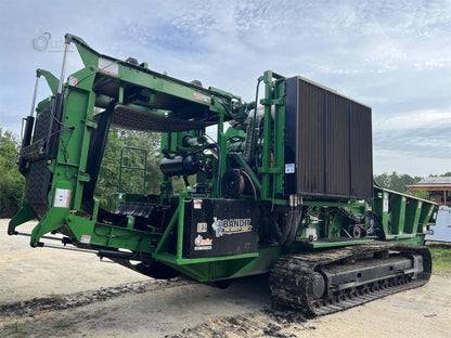 2020 BANDIT 3680T BEAST RECYCLER | 875 HP | HORIZONTAL GRINDER | USED